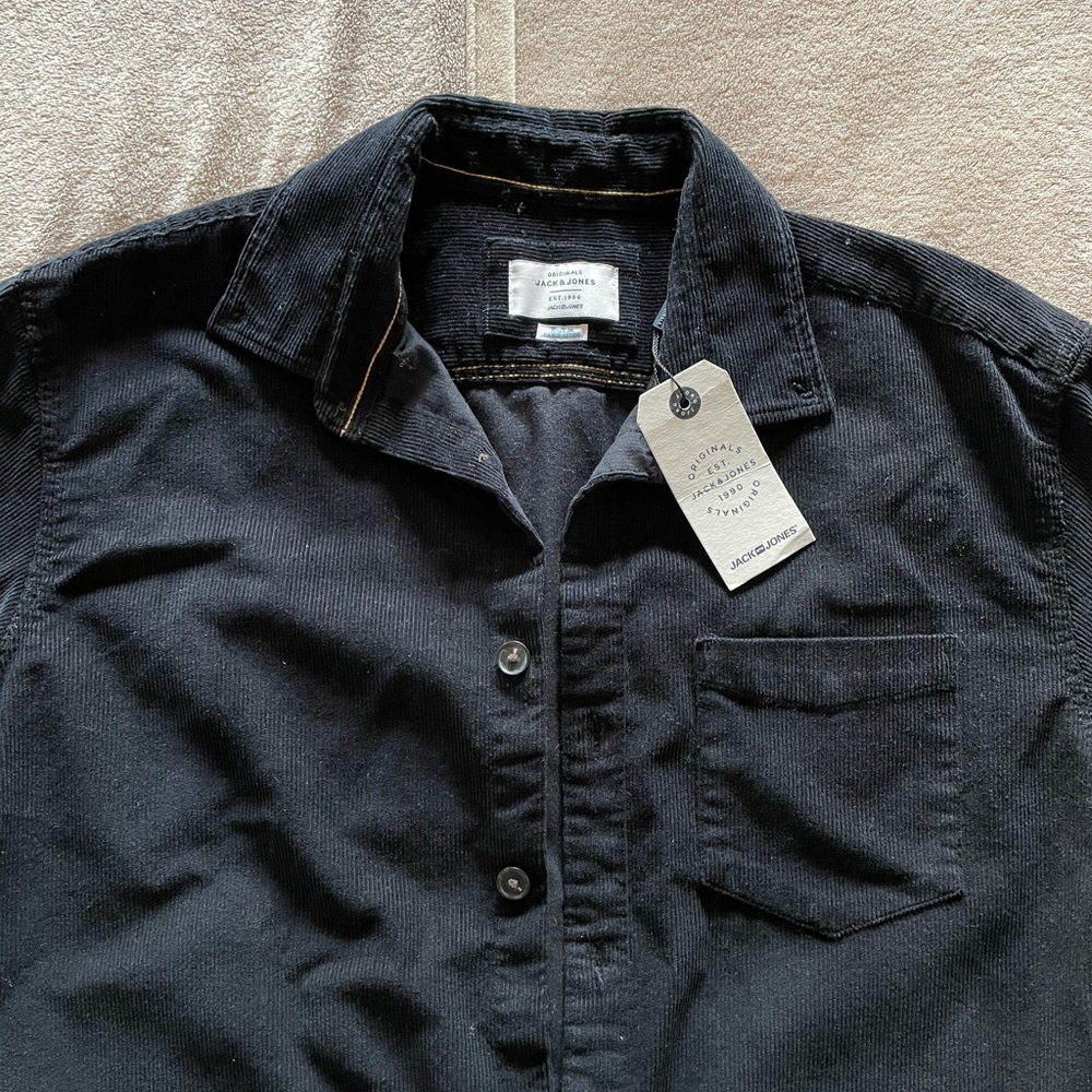 Corridor Button Down